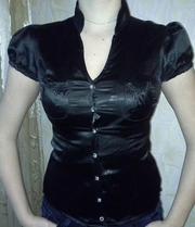 Атласная черная блузка (рубашка)